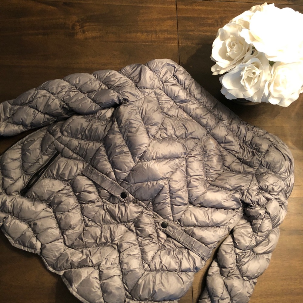 Saks Fifth Avenue grey light puffer jacket
